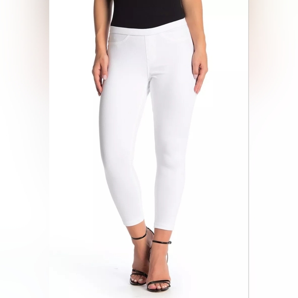 HUE- Denim Capri Leggings - Picture 1 of 3